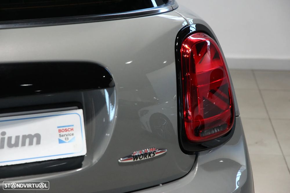 MINI 3 Portas John Cooper Works Plus Auto Desportiva - 5
