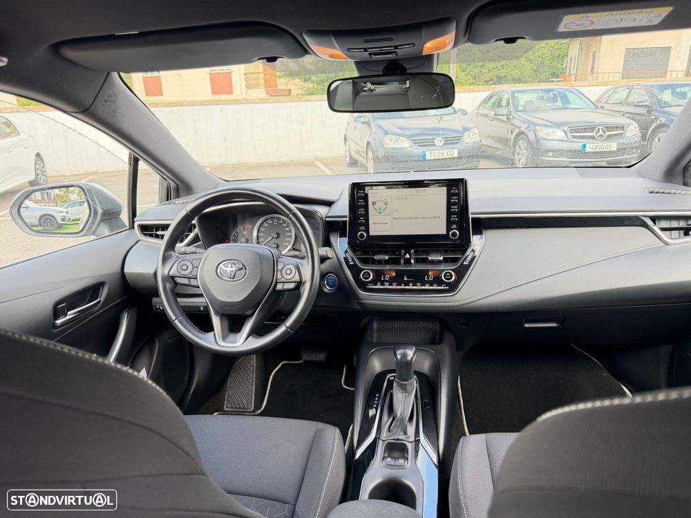 Toyota Corolla 1.8 Hybrid Comfort - 35