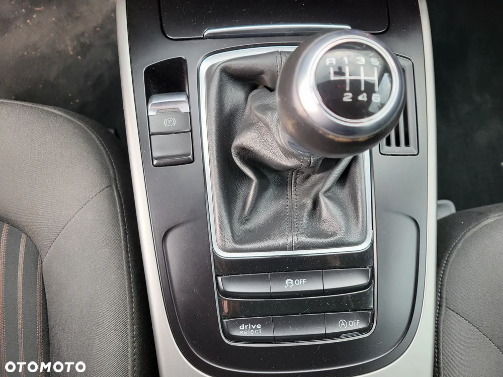 Audi A4 Limousine 1.8 TFSI Ambiente - 18