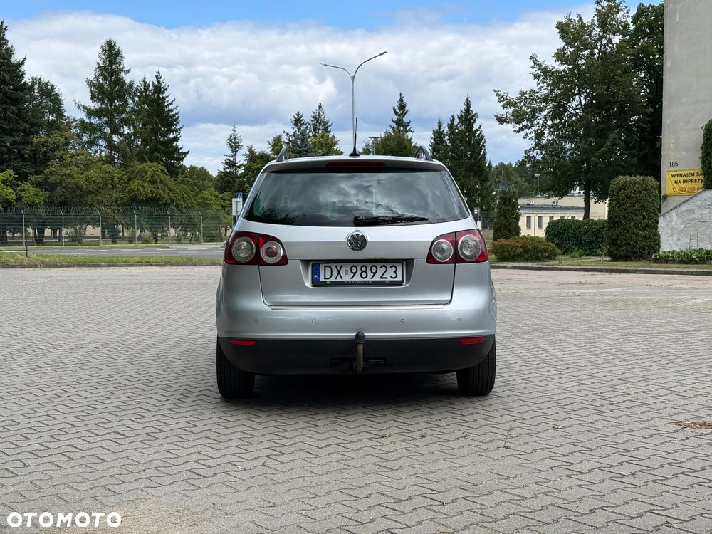 Volkswagen Golf 1.9 TDI DPF Comfortline DSG - 6