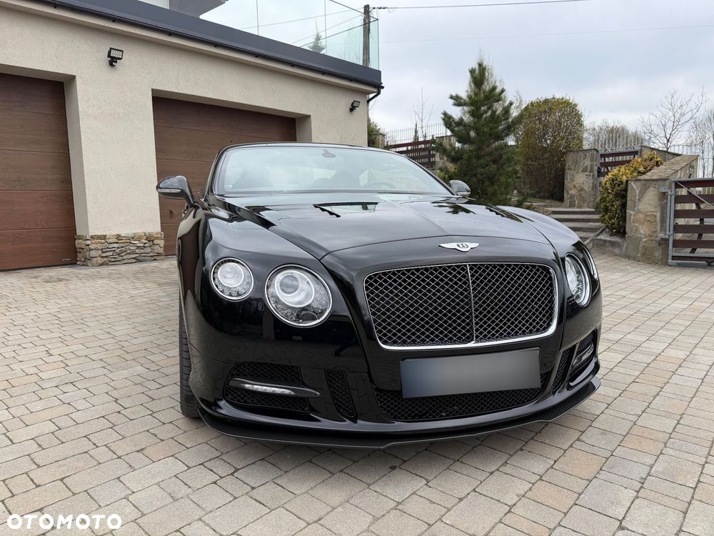 Bentley Continental GT - 12