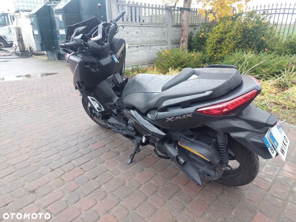 Yamaha X-max - 3