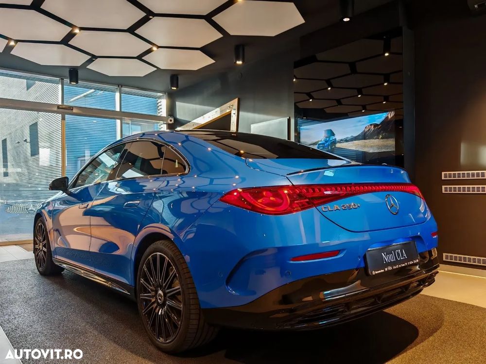 Mercedes-Benz CLA 250+ mit EQ Technologie - 11