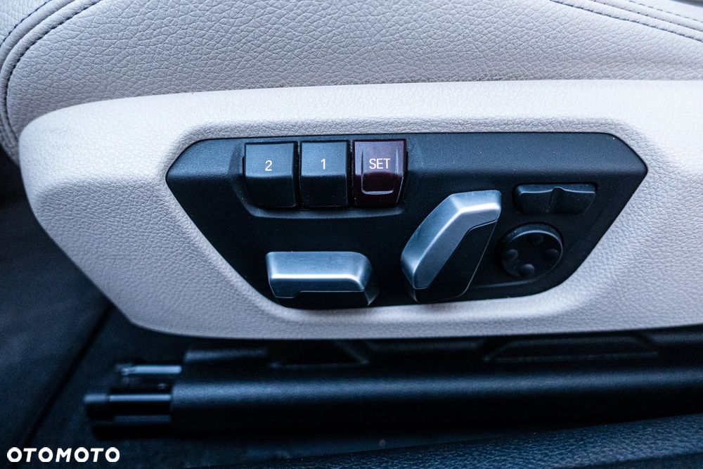 BMW Seria 2 M240i Sport-Aut - 27