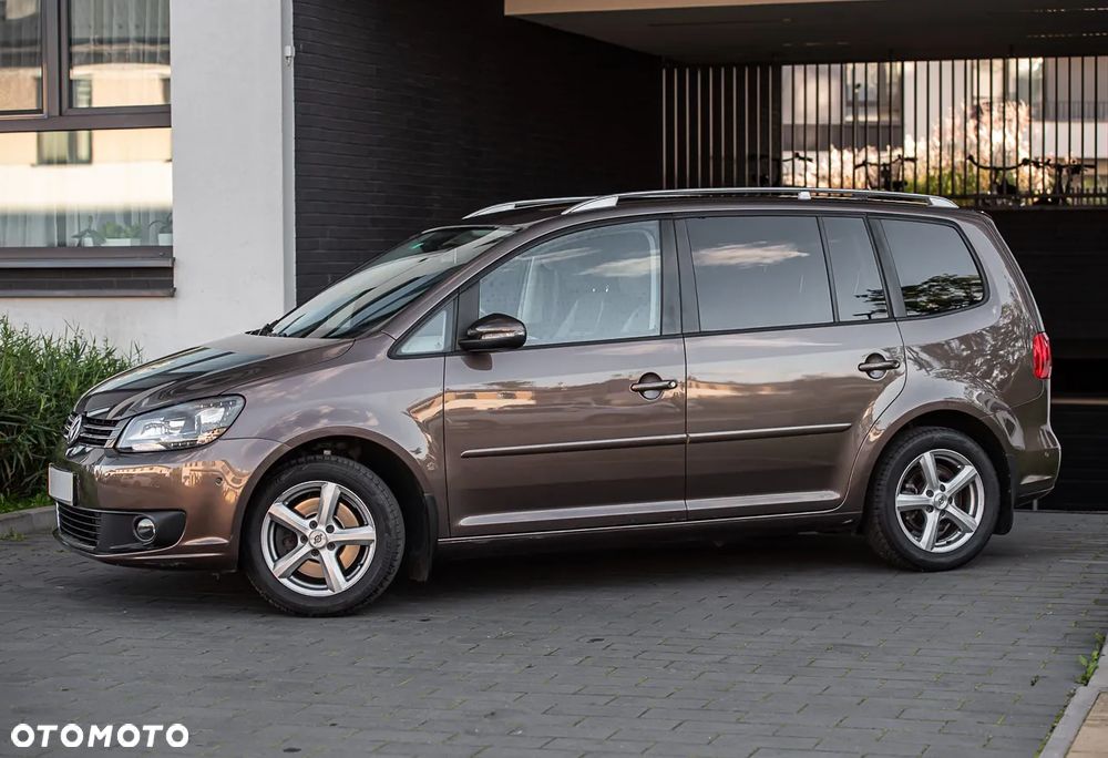 Volkswagen Touran 1.4 TSI BMT Highline DSG - 7