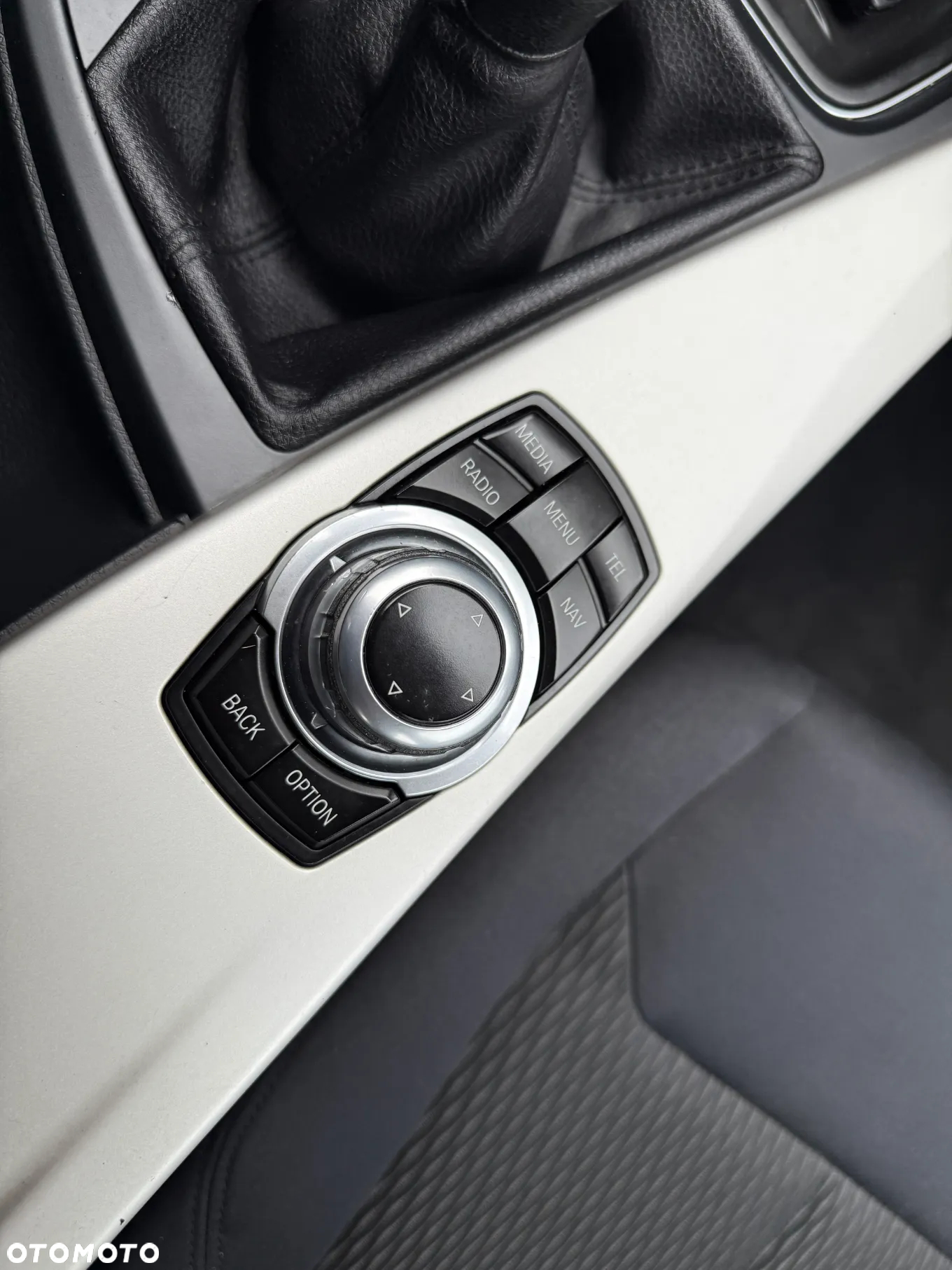 BMW Seria 3 318d - 9