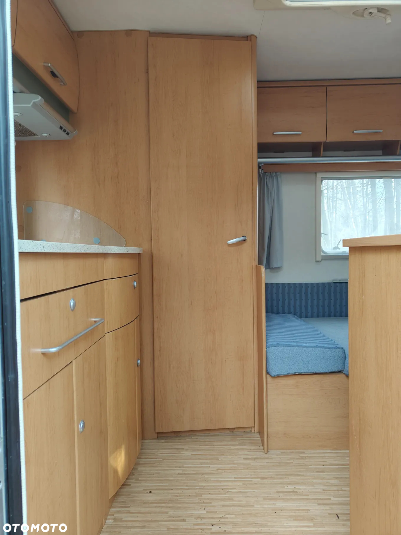 Hymer-Eriba EL-450 - 4