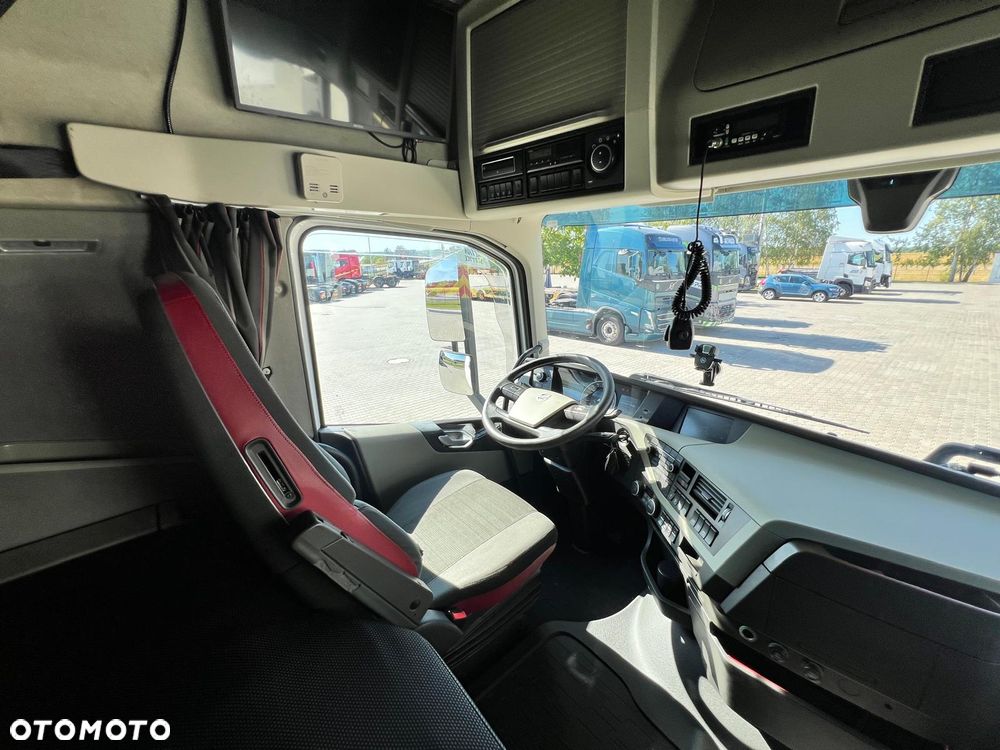 Volvo FH460 - 32