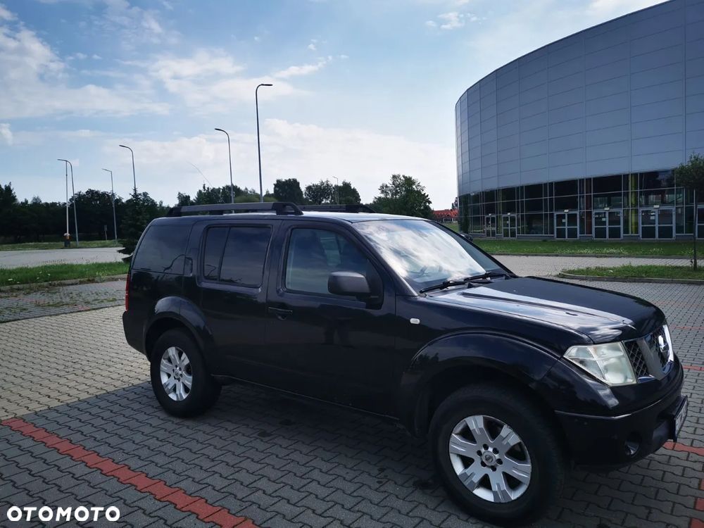 Nissan Pathfinder 2.5 DCi Comfort / XE - 1
