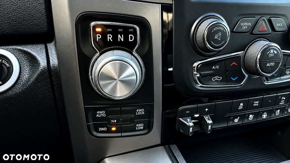 Dodge RAM 5.7 4x4 - 20
