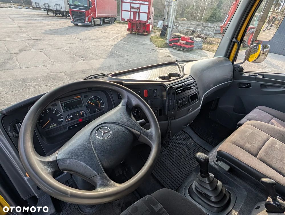 Mercedes-Benz Atego - 25