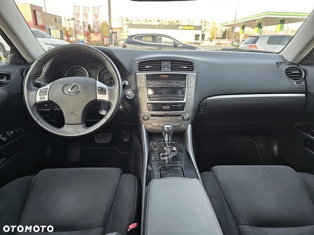 Lexus IS 250 - 18