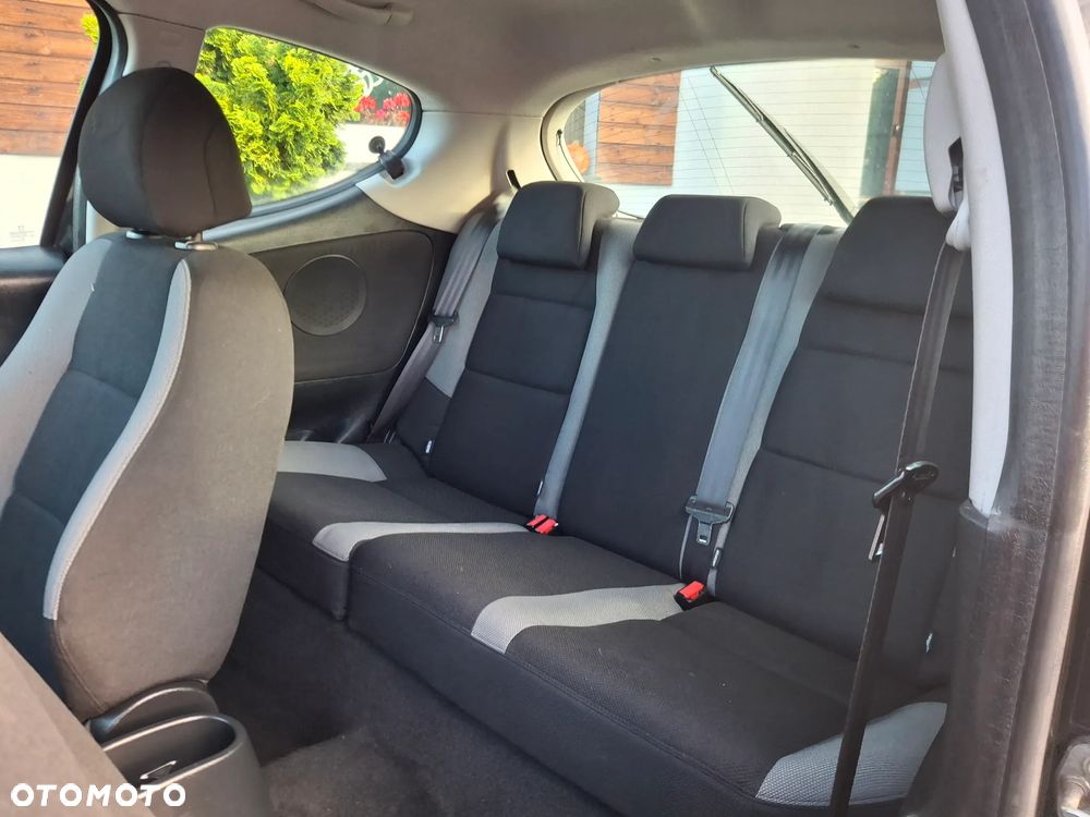 Peugeot 207 90 Sport - 24