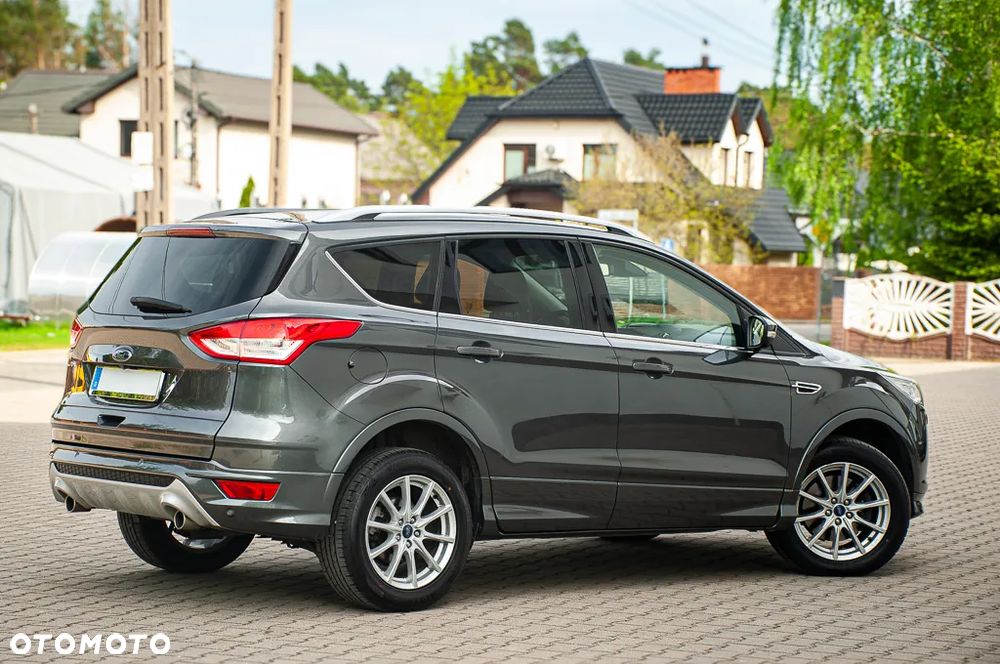 Ford Kuga 2.0 TDCi 4x4 Titanium - 3