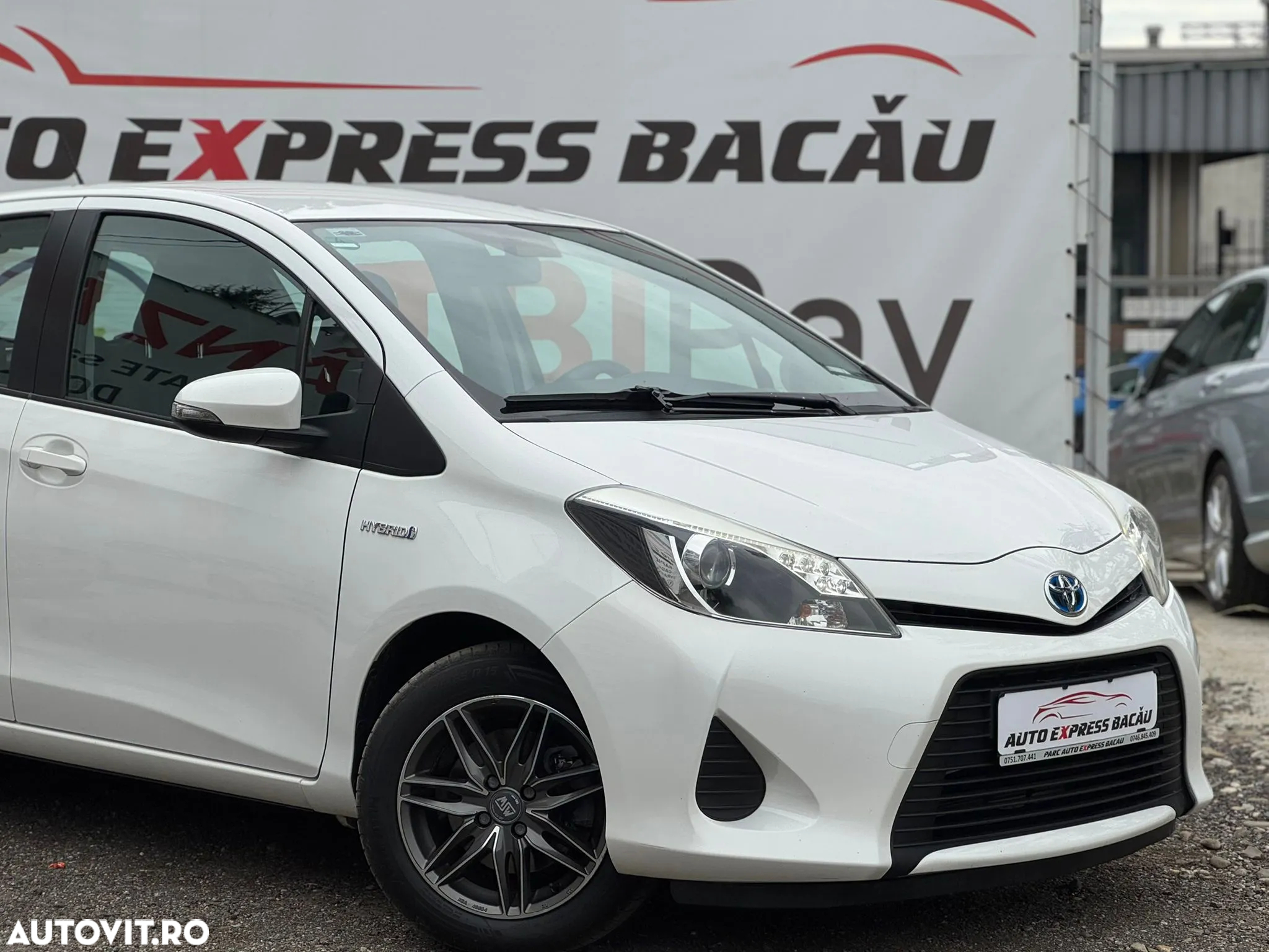 Toyota Yaris - 13