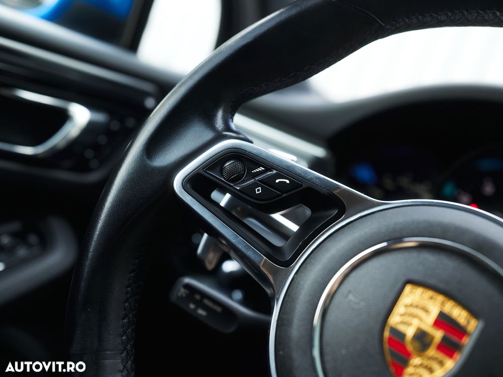 Porsche Macan PDK - 34