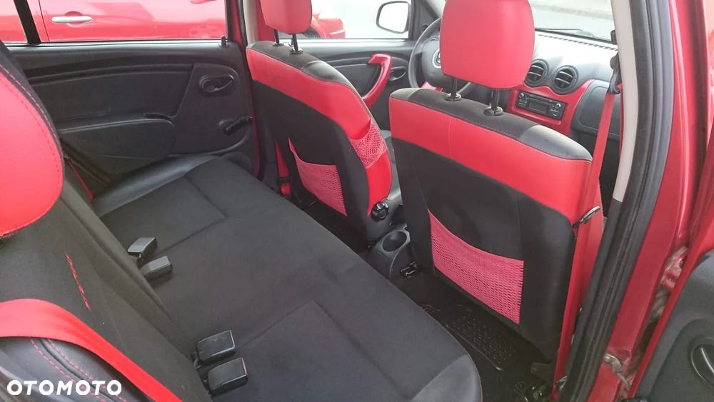 Dacia Sandero Stepway 1.6 - 10
