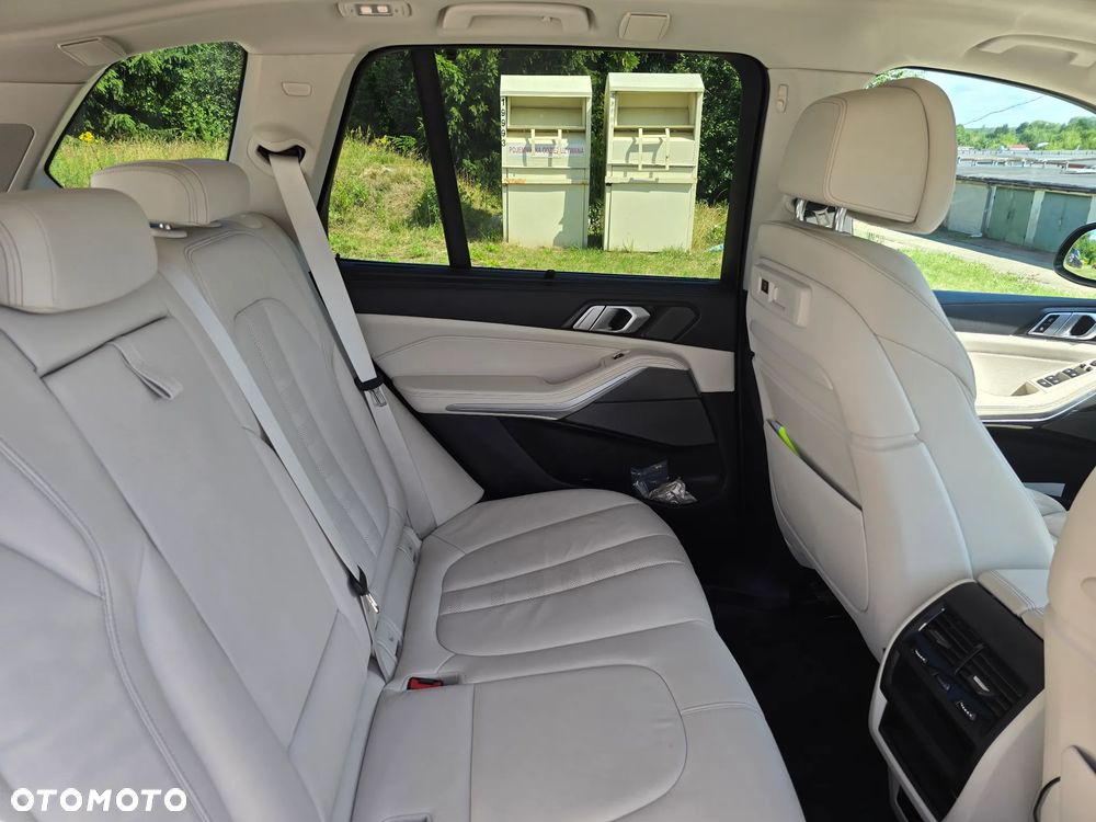 BMW X5 xDrive40i sport - 14