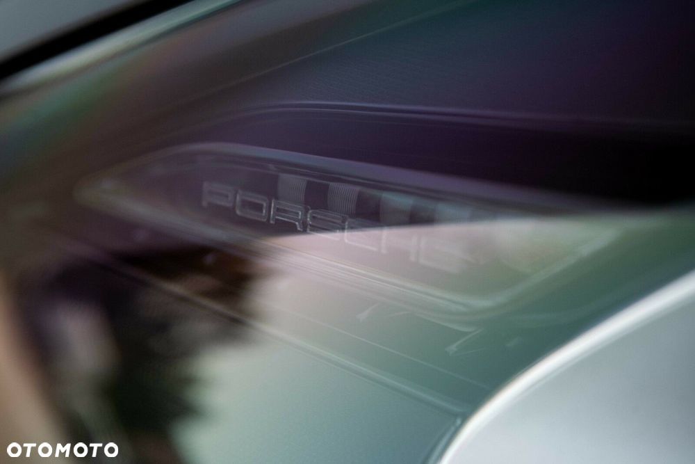 Porsche Cayenne - 14