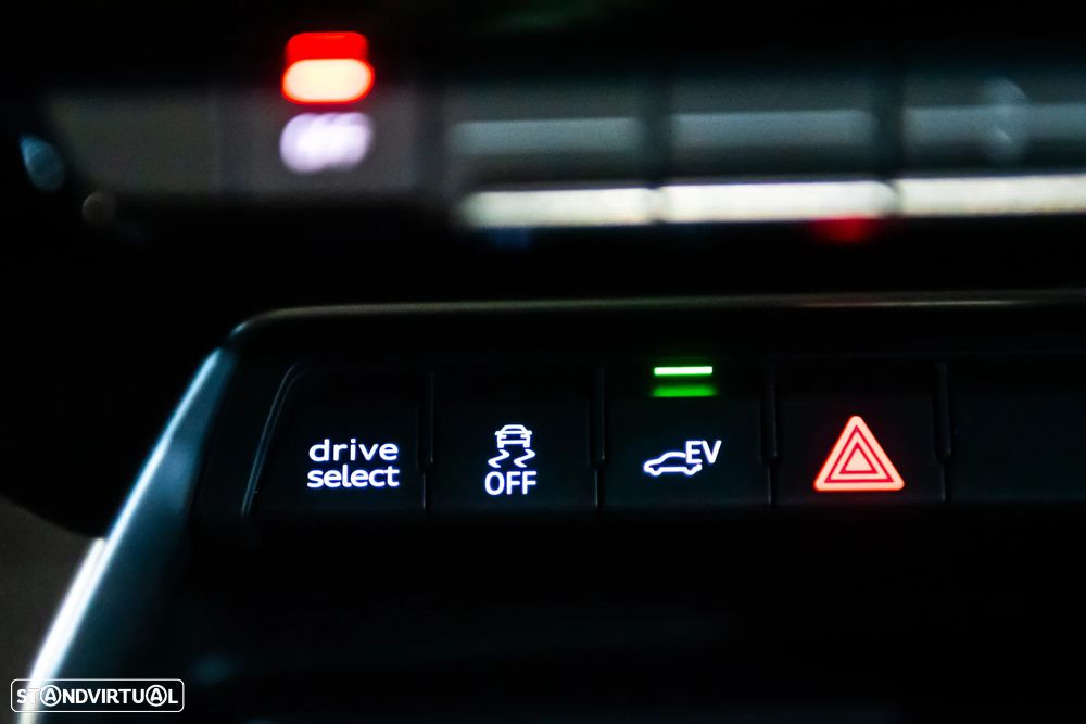 Audi A3 Sportback 45 TFSIe S tronic S line - 37