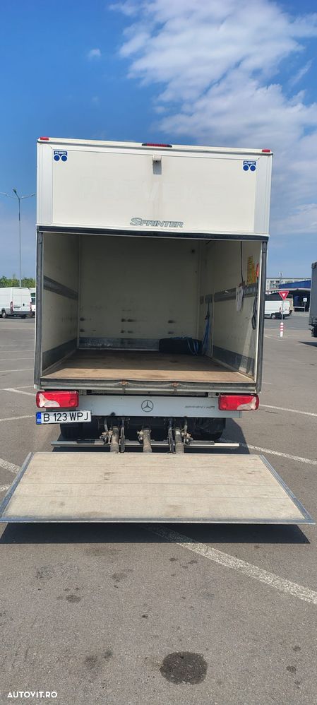 Mercedes-Benz Sprinter - 3