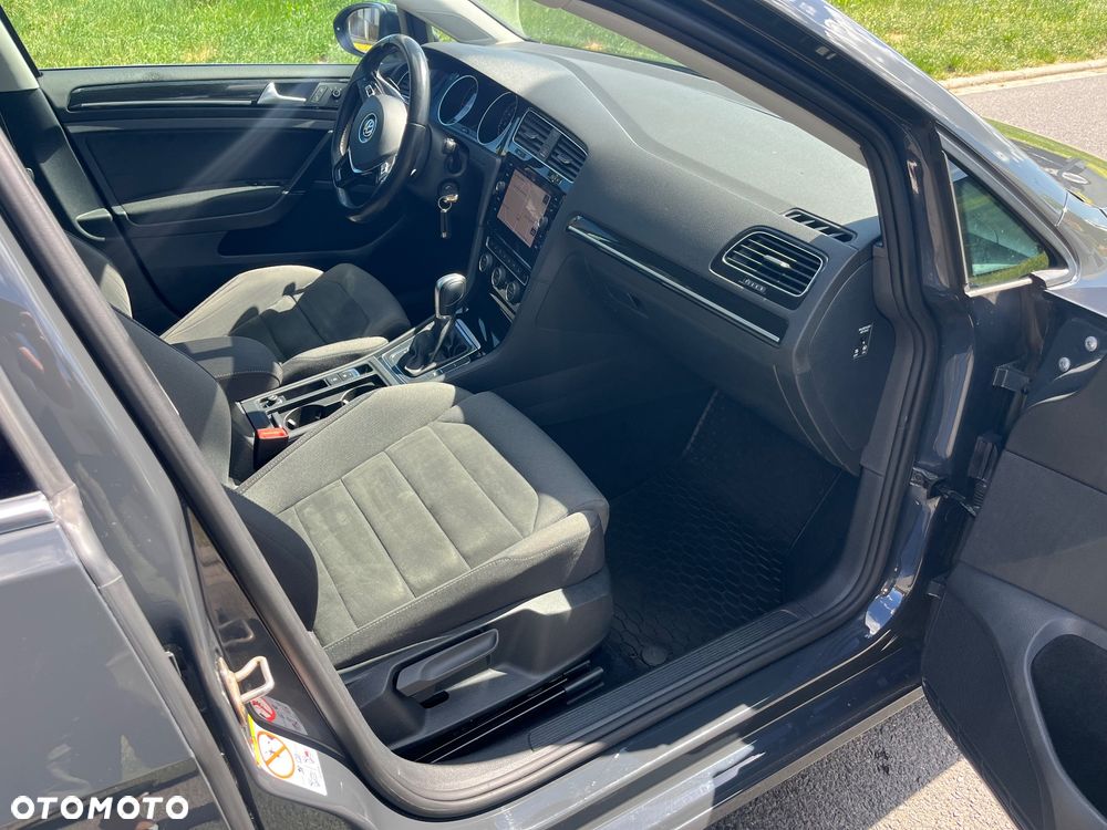 Volkswagen Golf 2.0 TDI (BlueMotion Technology) DSG Comfortline - 15