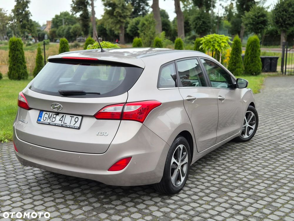 Hyundai i30 1.6 GDI Style - 4