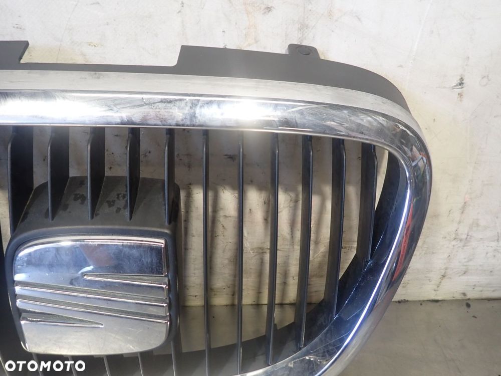 GRILL ATRAPA SEAT LEON II 2.0 - 4