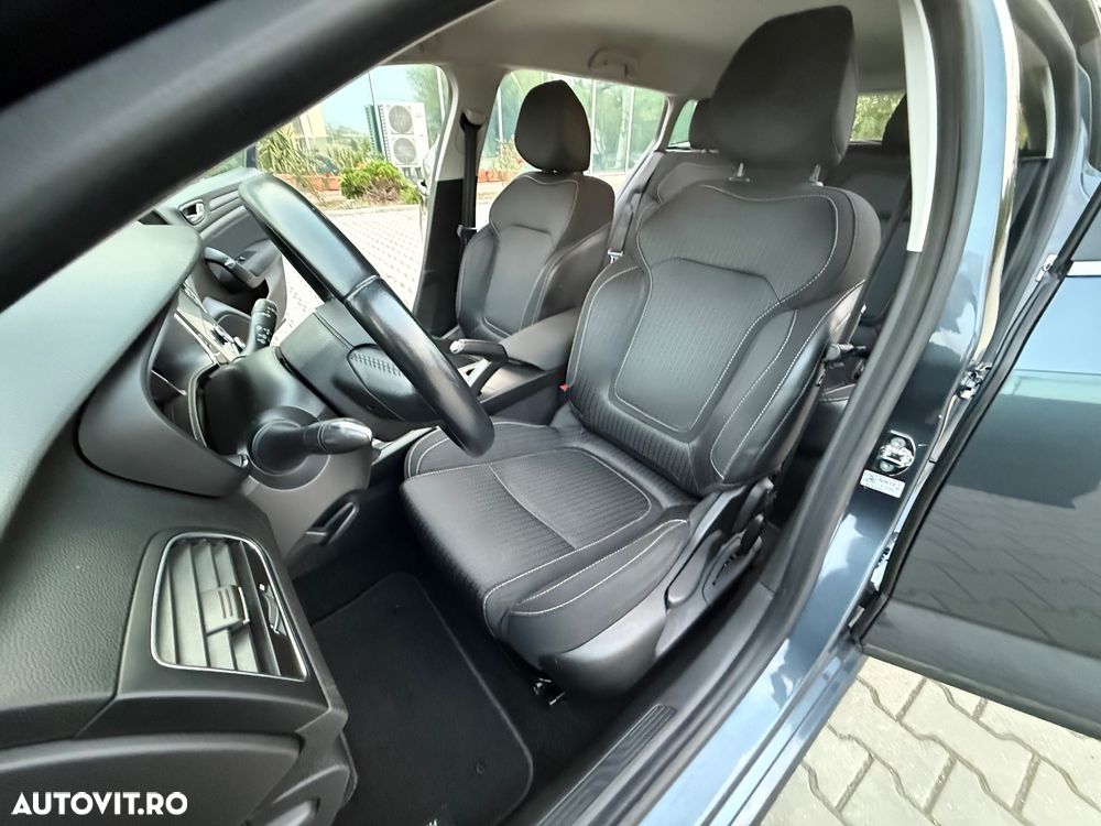 Renault Megane dCi 110 FAP EDC LIMITED - 29