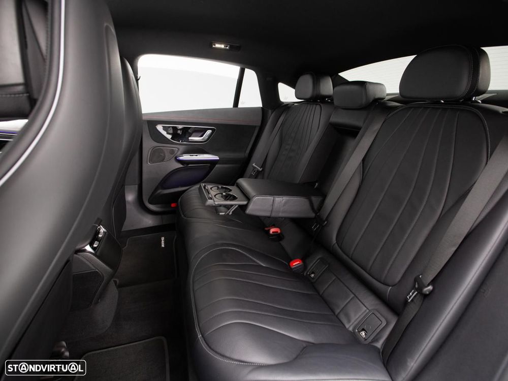 Mercedes-Benz EQE 350 - 10