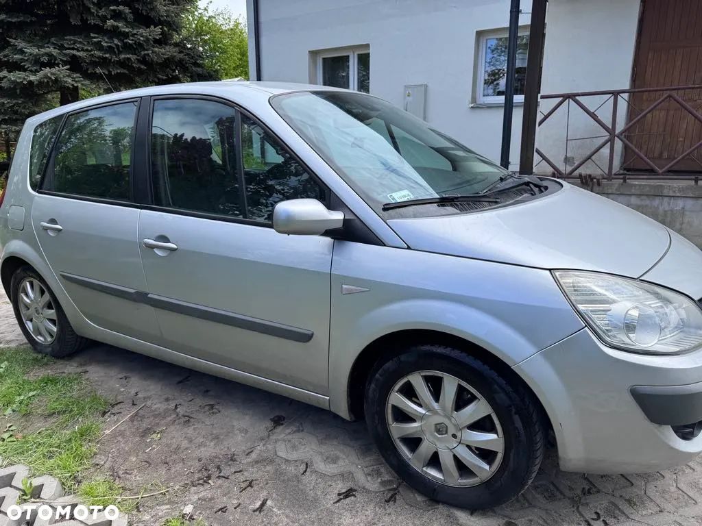 Renault Scenic 1.9 dCi Privilege - 1