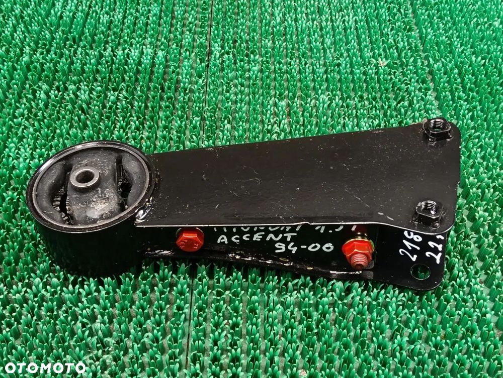 HYUNDAI ACCENT 1.5i 94-00r Poduszka Łapa Silnika - 1