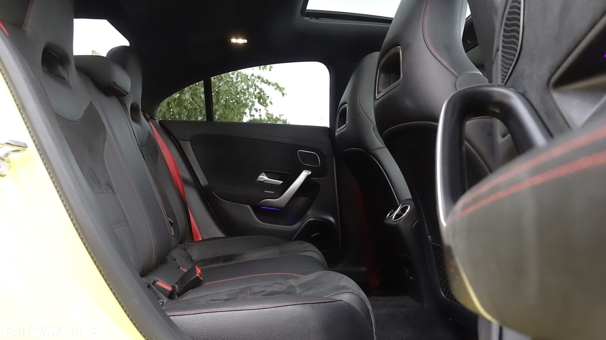 Mercedes-Benz CLA - 26