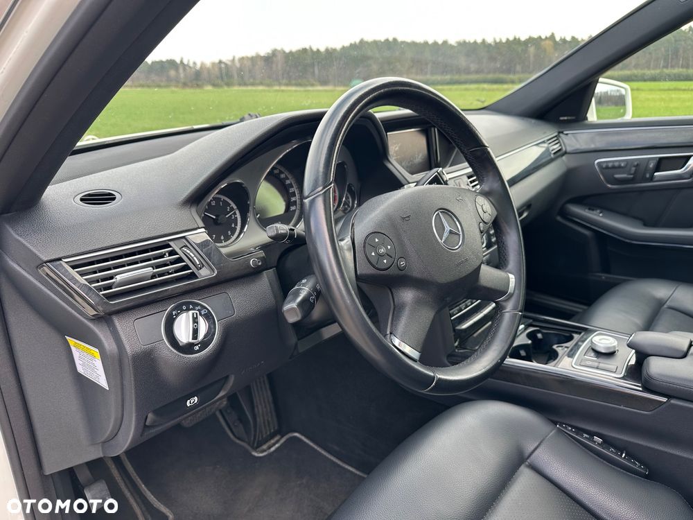 Mercedes-Benz Klasa E 350 4-Matic Avantgarde - 20