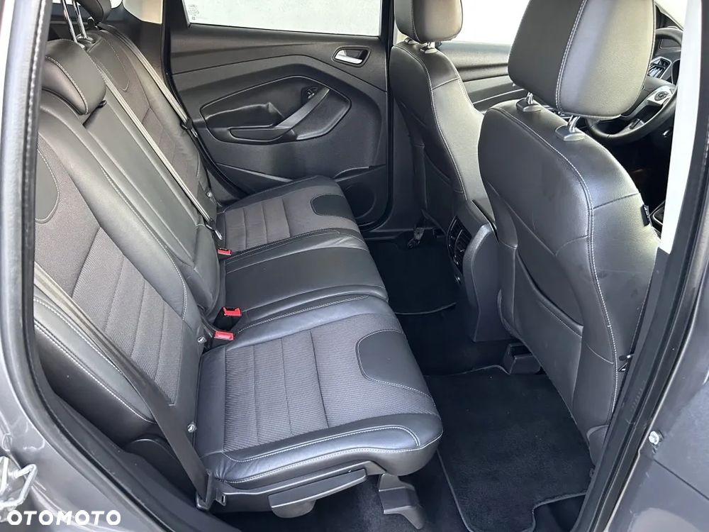 Ford Kuga 2.0 TDCi FWD Titanium - 16