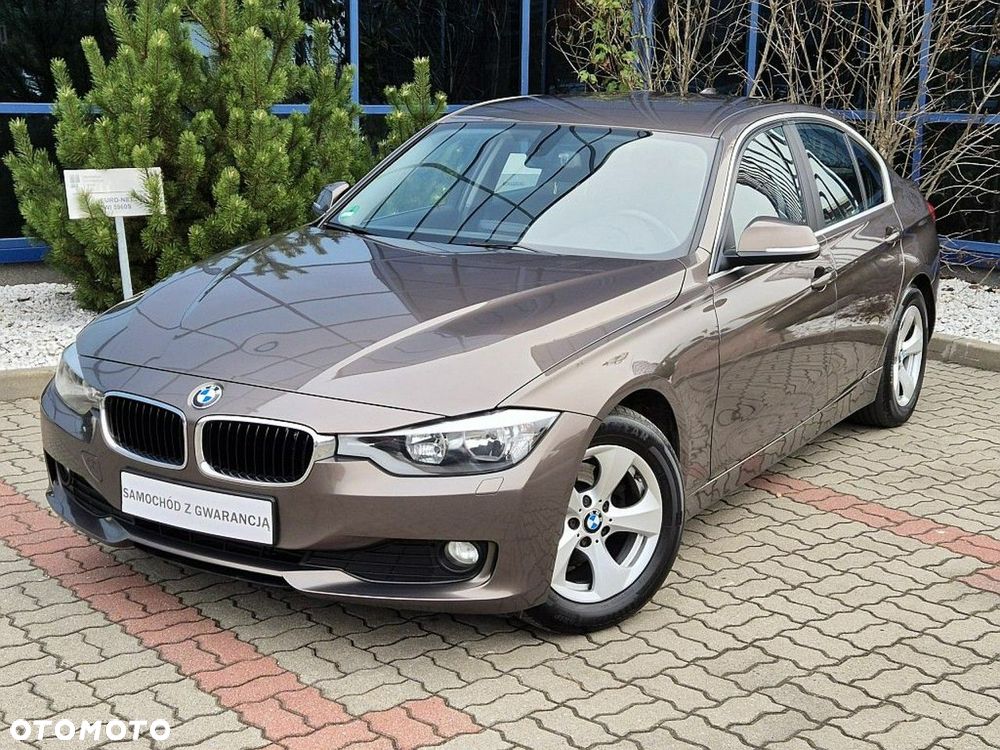 BMW Seria 3 320d Efficient Dynamic Edition - 15