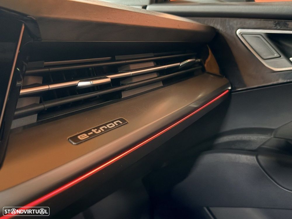 Audi Q4 e-tron 35 55 kWH - 23