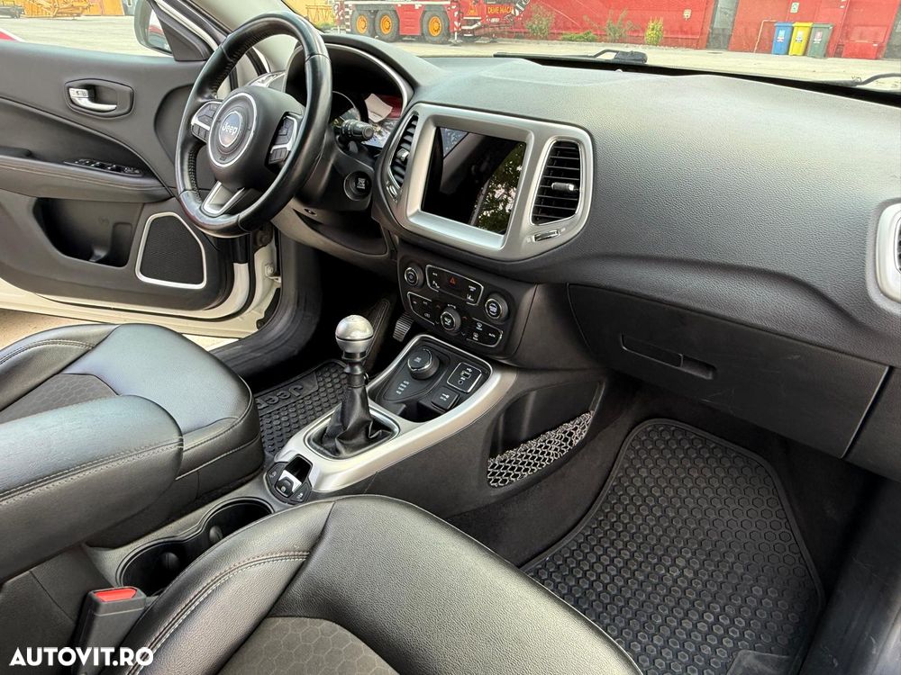 Jeep Compass 2.0 M-Jet 4x4 Longitude - 8