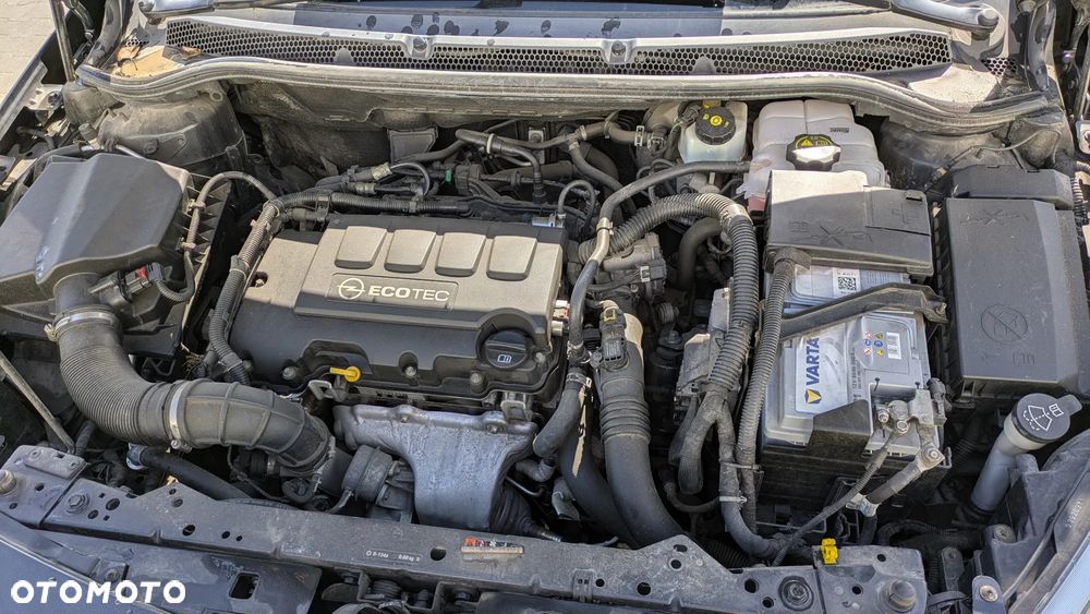 Opel Astra 1.4 Turbo Sport - 18