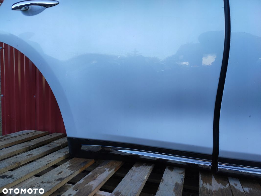 INFINITI FX30D DRZWI PRAWY TYŁ PRAWE TYLNE SREBRNE ORYGINAŁ IGŁA W KOLOR - 8