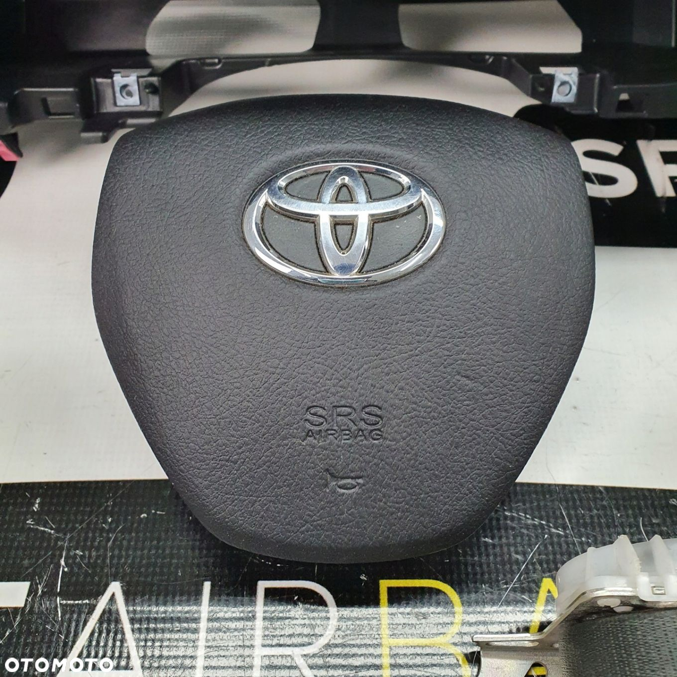TOYOTA COROLLA E16 DESKA ROZDZIELCZA KONSOLA KOKPIT PULPIT PODUSZKI AIRBAG AIR BAG PASY KURTYNY KIT SET - 6