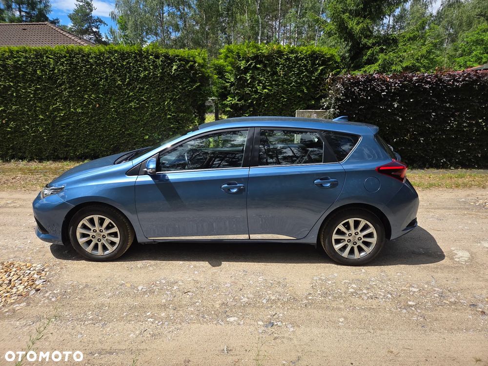 Toyota Auris 1.2 Turbo Executive - 7