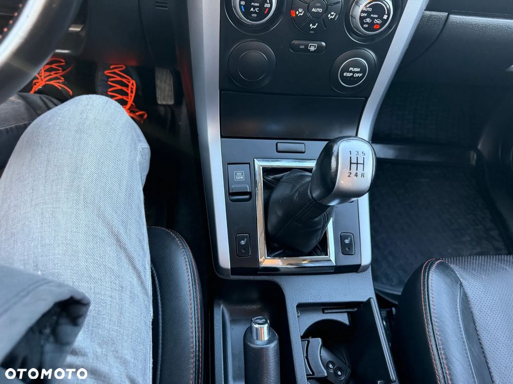 Suzuki Grand Vitara 1.6 De luxe - 15