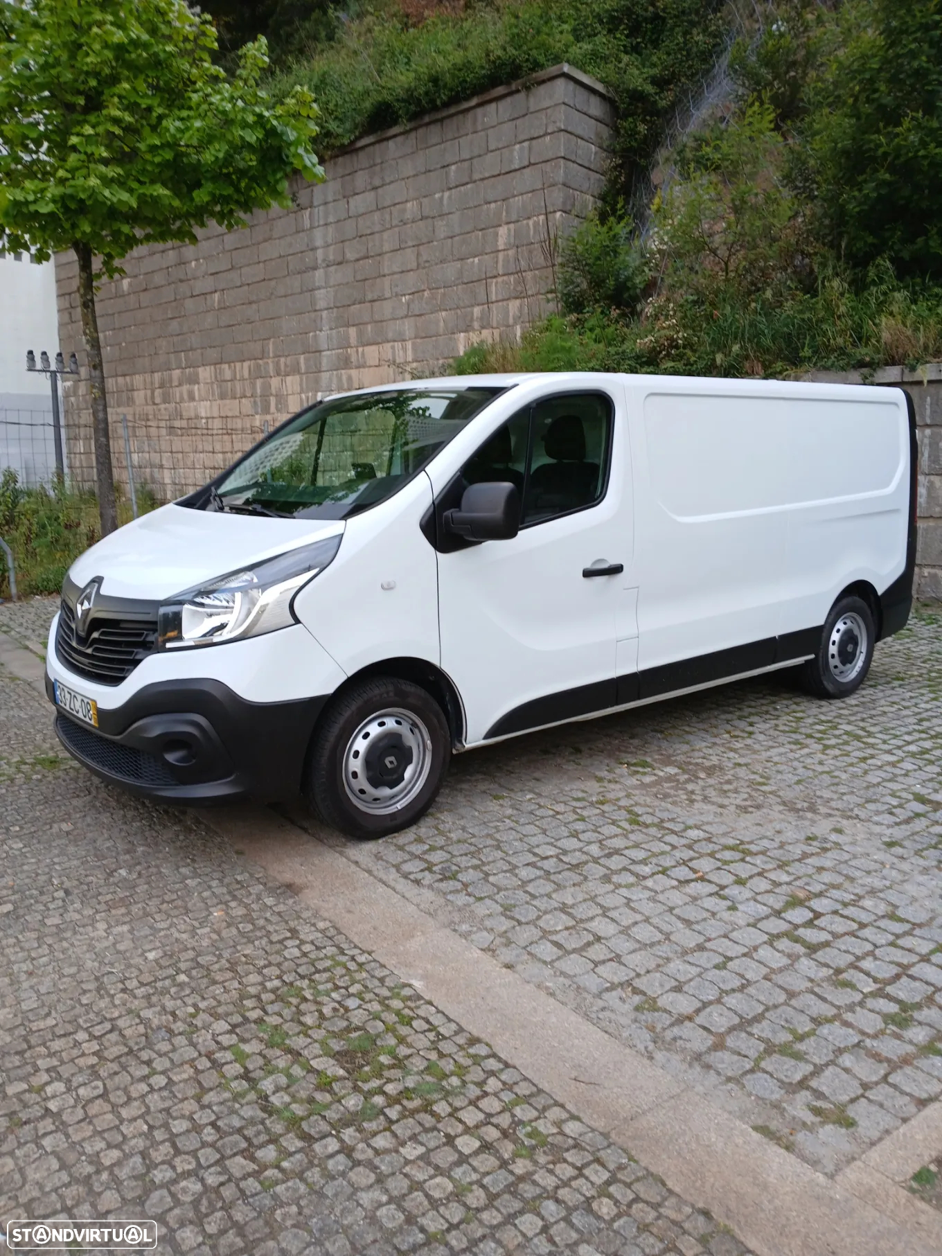 Renault Trafic L2H1 - 2