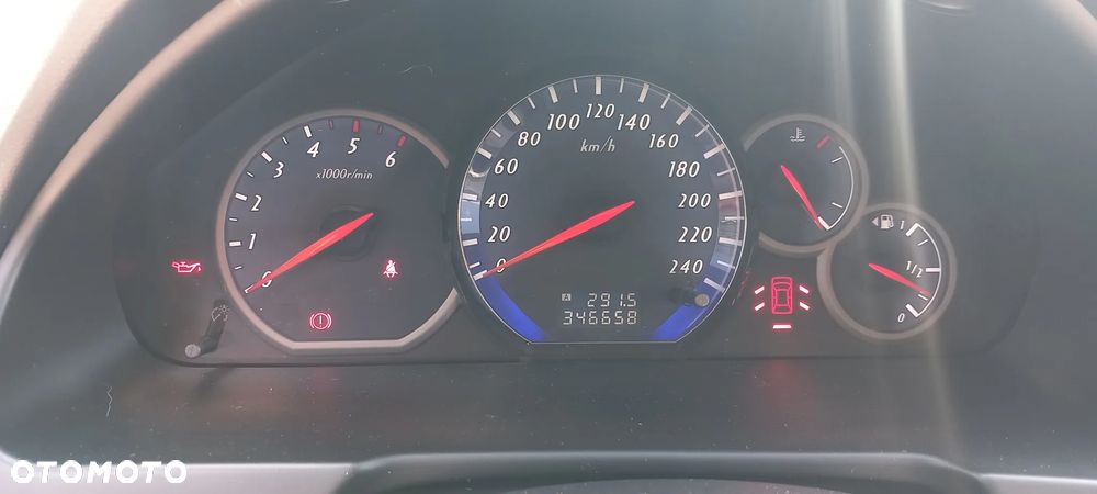 Mitsubishi Grandis - 19