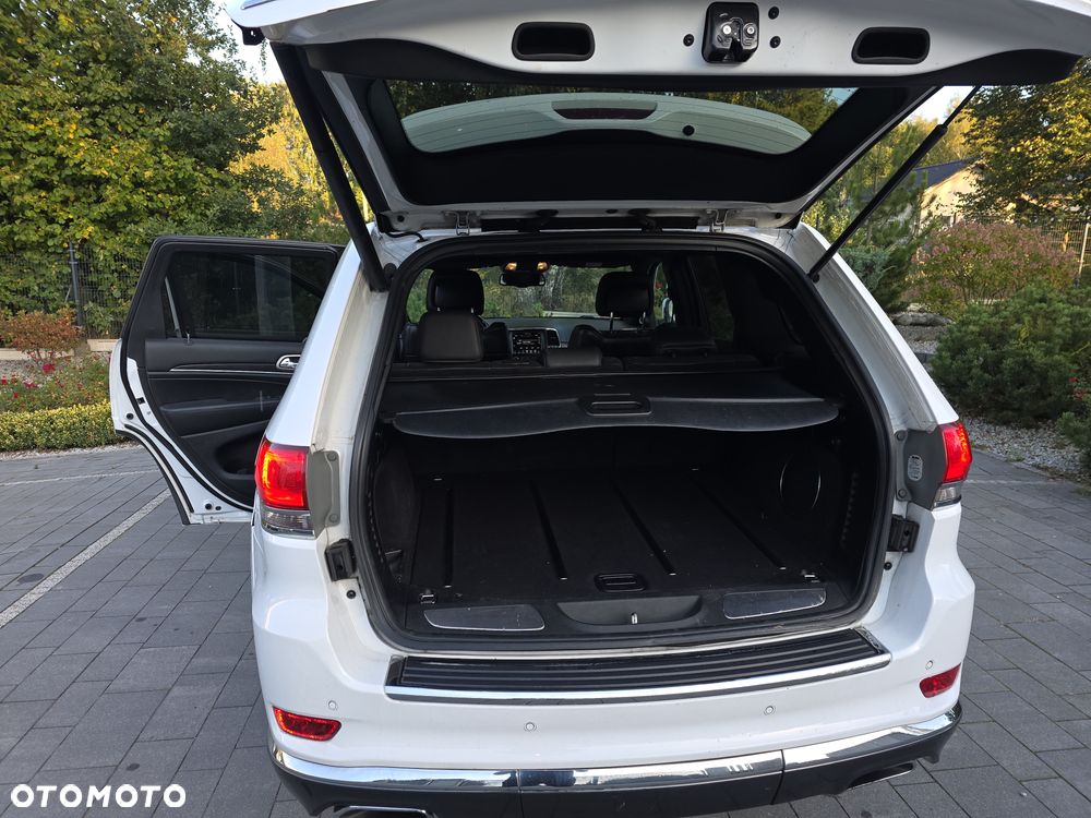 Jeep Grand Cherokee - 10