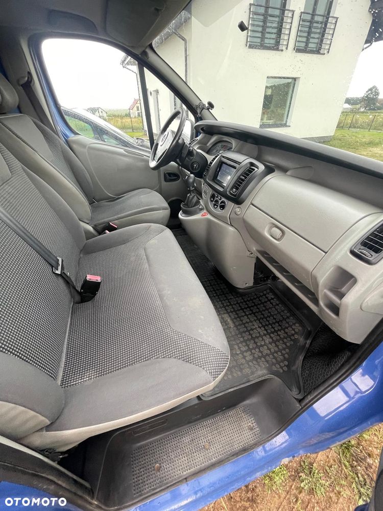 Opel Vivaro - 14