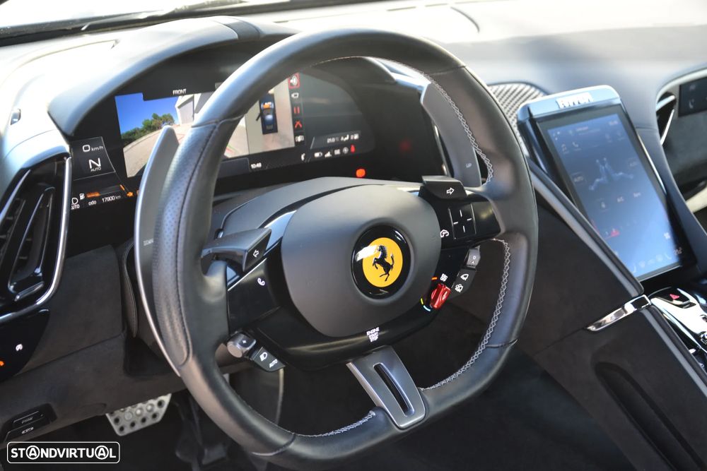 Ferrari Roma 3.9 Twin-Turbo V8 - 30