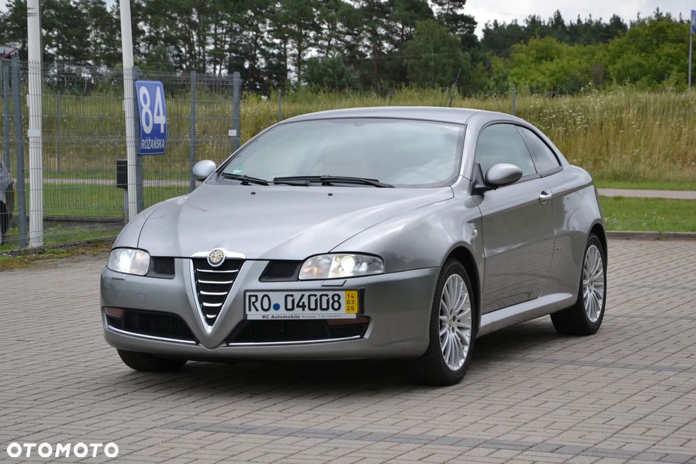 Alfa Romeo GT - 1