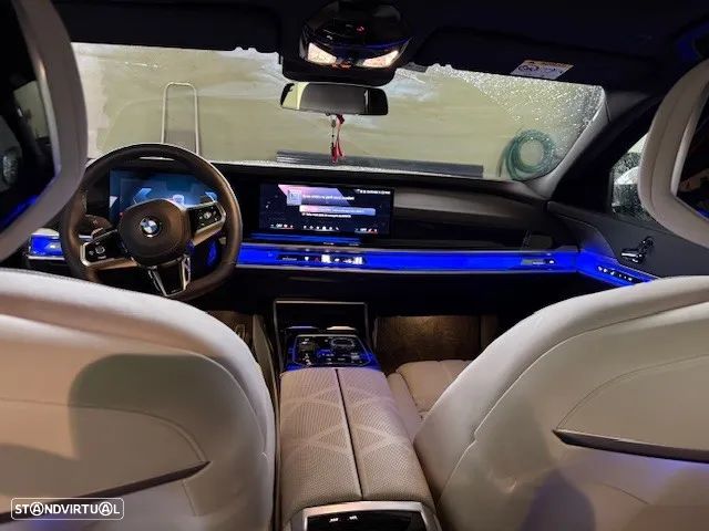 BMW 740 - 8